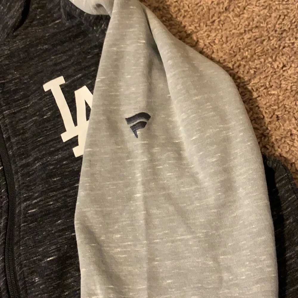 NWT Fanatics Los Angeles Dodgers Fleece Zip-up Sweatshirt - Picture 7 of 15
